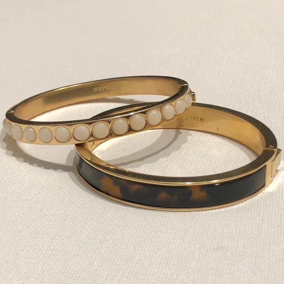 J. Crew Jewelry - JCrew bundle of 2 gold tone clasped bangles